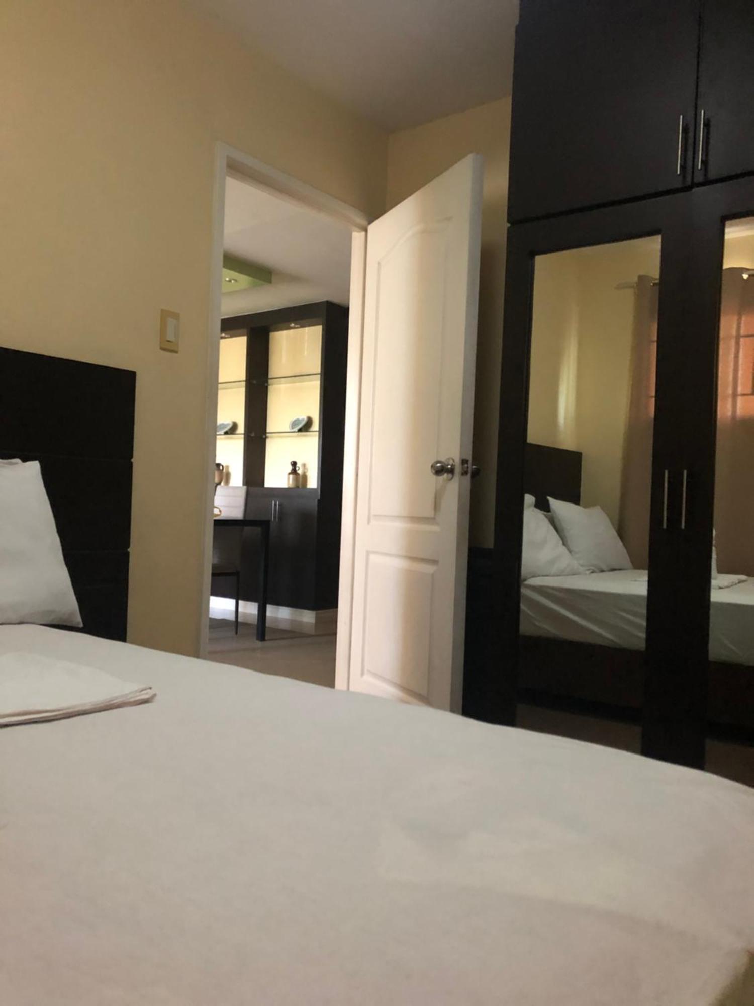Alles One Oasis Condo Davao Near Sm Mall With Wifi Exterior photo